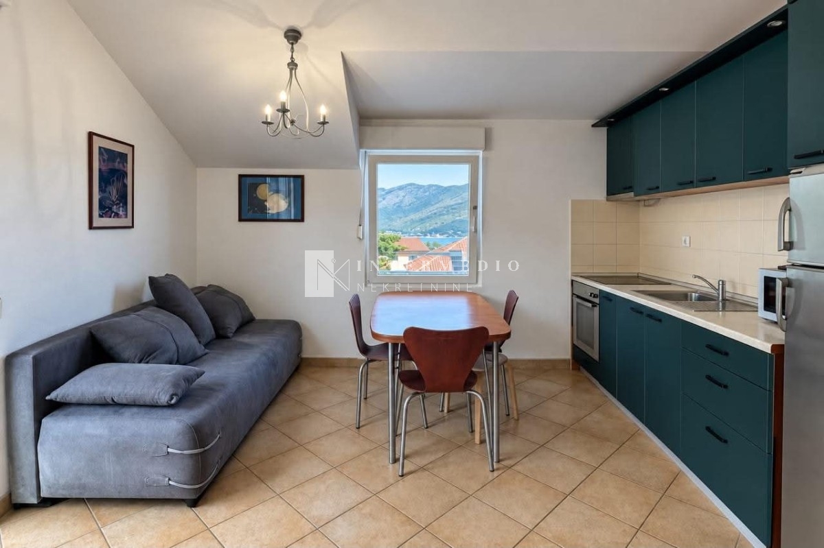 One-Bedroom Apartment in Savina with Sea View and Parking – 42.5 m²